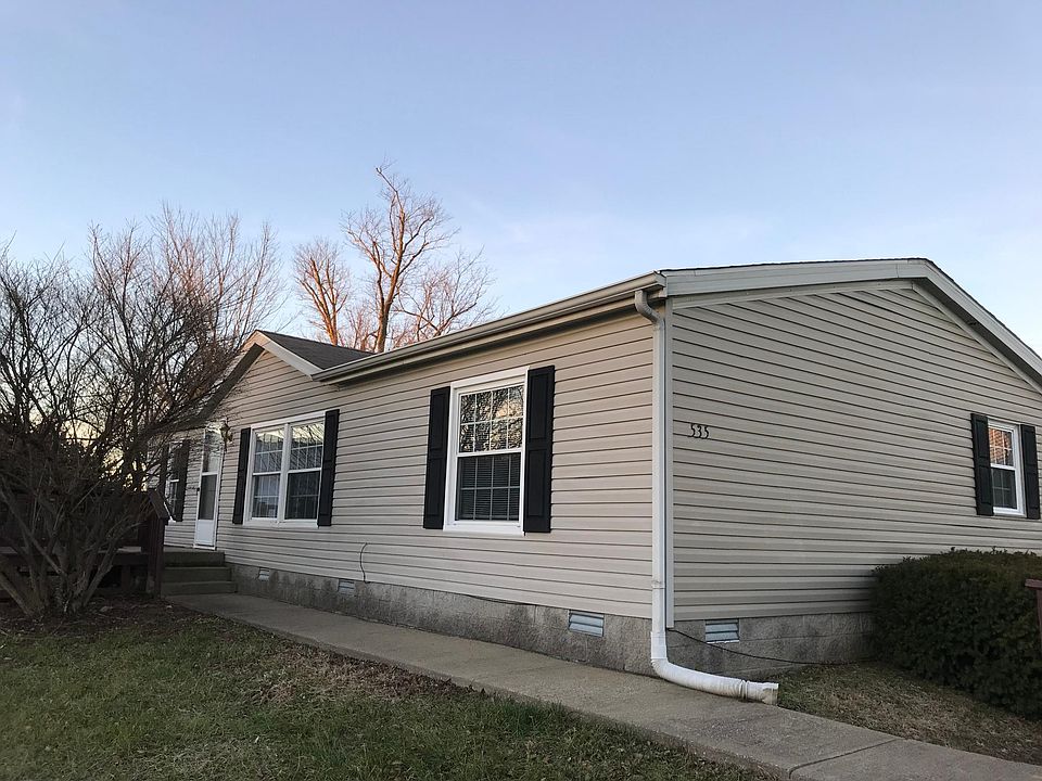 1st image of 535 Birchwood Cir