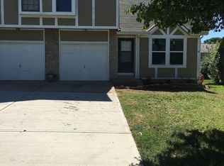 14945 Riggs St #B, Overland Park, KS 66223