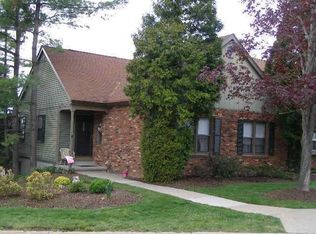 29 Purple Martin Dr, Hackettstown, NJ 07840