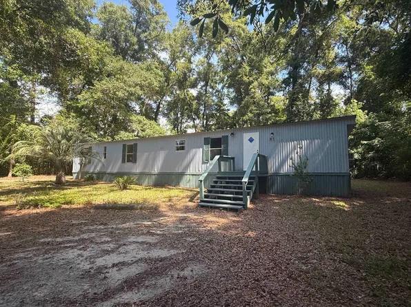 31 Solomon Dr, Crawfordville, FL 32327