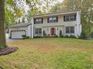 203 Lynch Rd, Middletown, NJ 07748