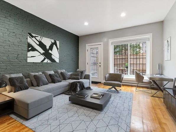 (undisclosed Address)