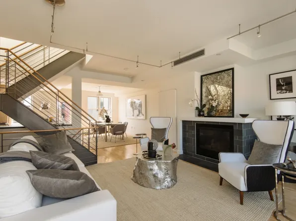 176 Mulberry image 1 of 9