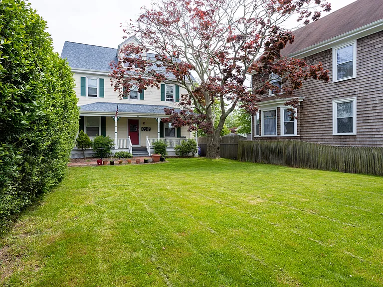 90 Gibbs Ave #4 — Photo 19