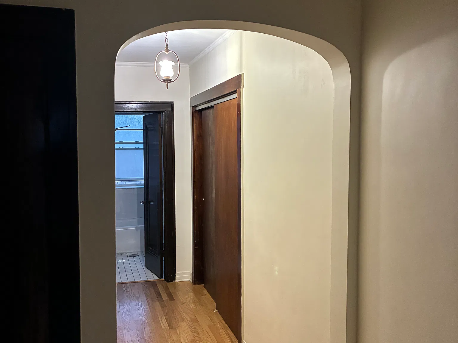 1 bed, 850 sqft, $1,200 — Photo 4
