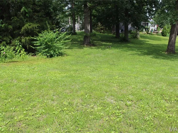 10474 Ponderosa Dr, Foristell, MO 63348