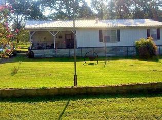 17153 Lakeview Dr, Flint, TX 75762