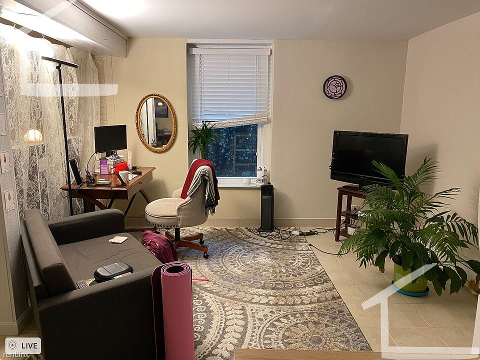26 Linden Pl. #B Brookline (Brookline Village) Unit Photo