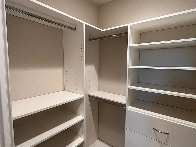 1709 Hazelnut Ln — Photo 90
