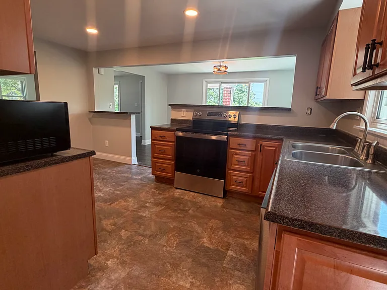 9645 Loveland Madeira Rd — Photo 8
