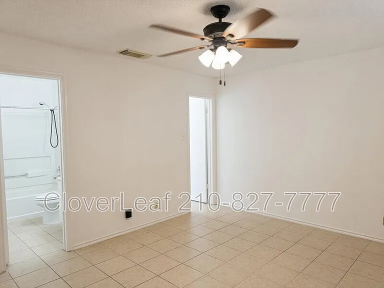 9714 Frost Plain Dr — Photo 17