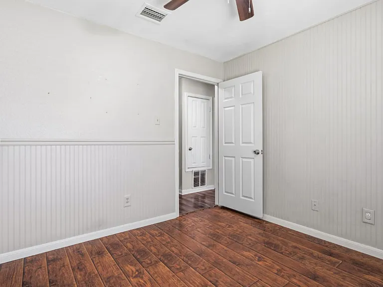 1305 Minter Rd — Photo 16