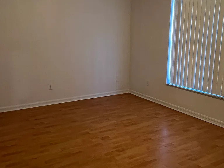1949 Spruce Ridge Dr — Photo 1