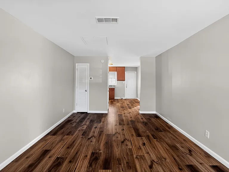 3681 Lynn Dr — Photo 15