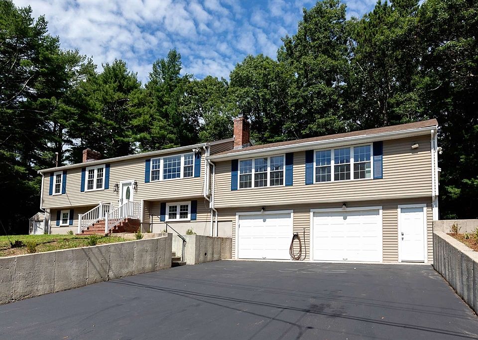 1st image of 34 Surrey Dr