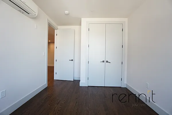 Rented by Rennit Inc. | media 32