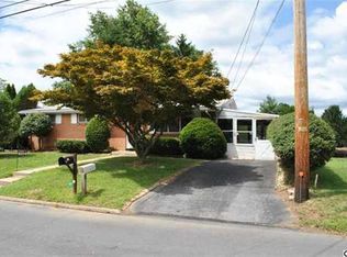 6254 Elmer Ave, Harrisburg, PA 17112
