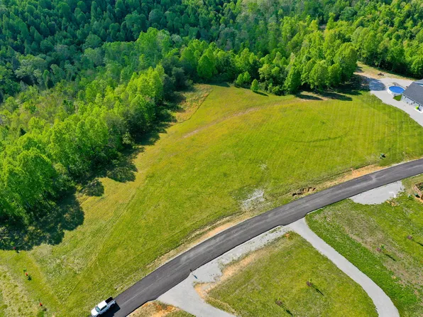 2000 Old Hare Rd, East Bernstadt, KY 40729