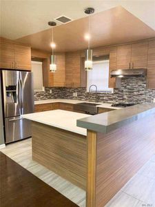 4527 193rd St, Flushing, NY, 11358