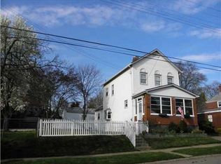 915 Maryland Ave, Oakmont, PA 15139
