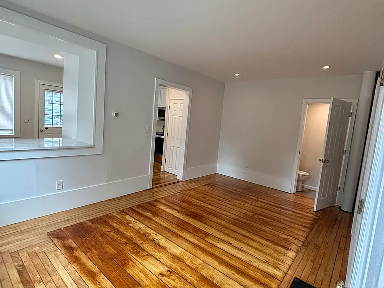 9 Elm St #1 — Photo 2