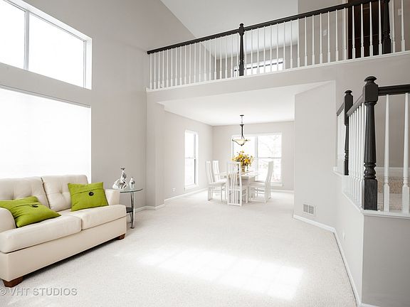 3rd image of 1252 Sandpiper Ct