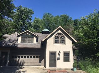 11900 Ingall Brook Ln, Bratenahl, OH 44108