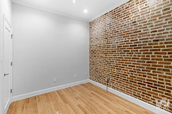Rented by PREX Realty Corp | media 7