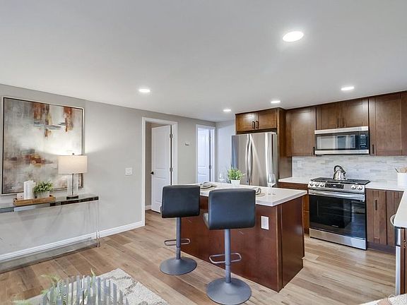 4th image of 4609 E Mountain View Dr