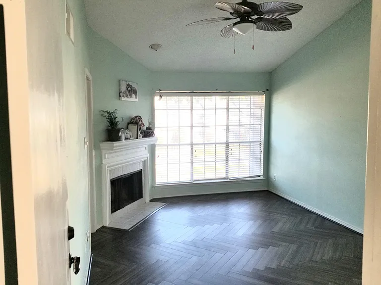 2321 Southlake Ct — Photo 12
