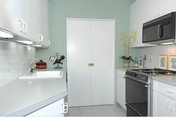 Sold by Kleier Residential | media 4