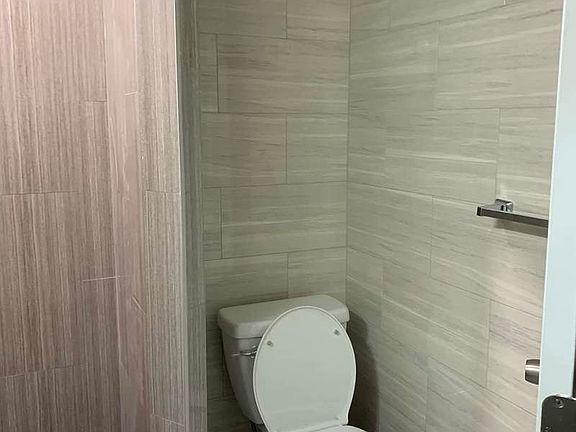 4th image of 24-44 97th St #1