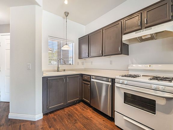 5th image of 1050 E Cactus Ave Unit 2034