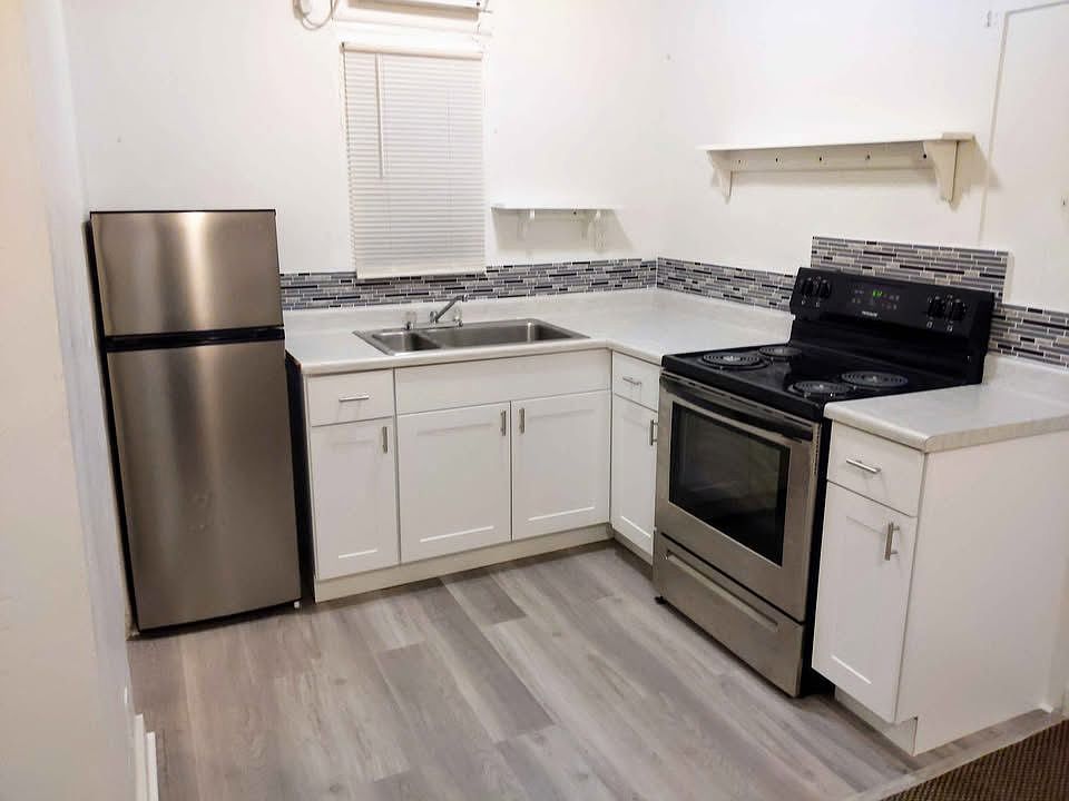 1st image of 120 E 8th St #3