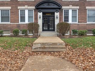 6108 Washington Blvd APT 301, Saint Louis, MO 63112