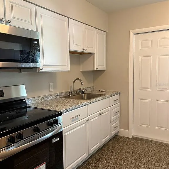6024 Dr Martin Luther King Jr St N #6026 — Photo 4