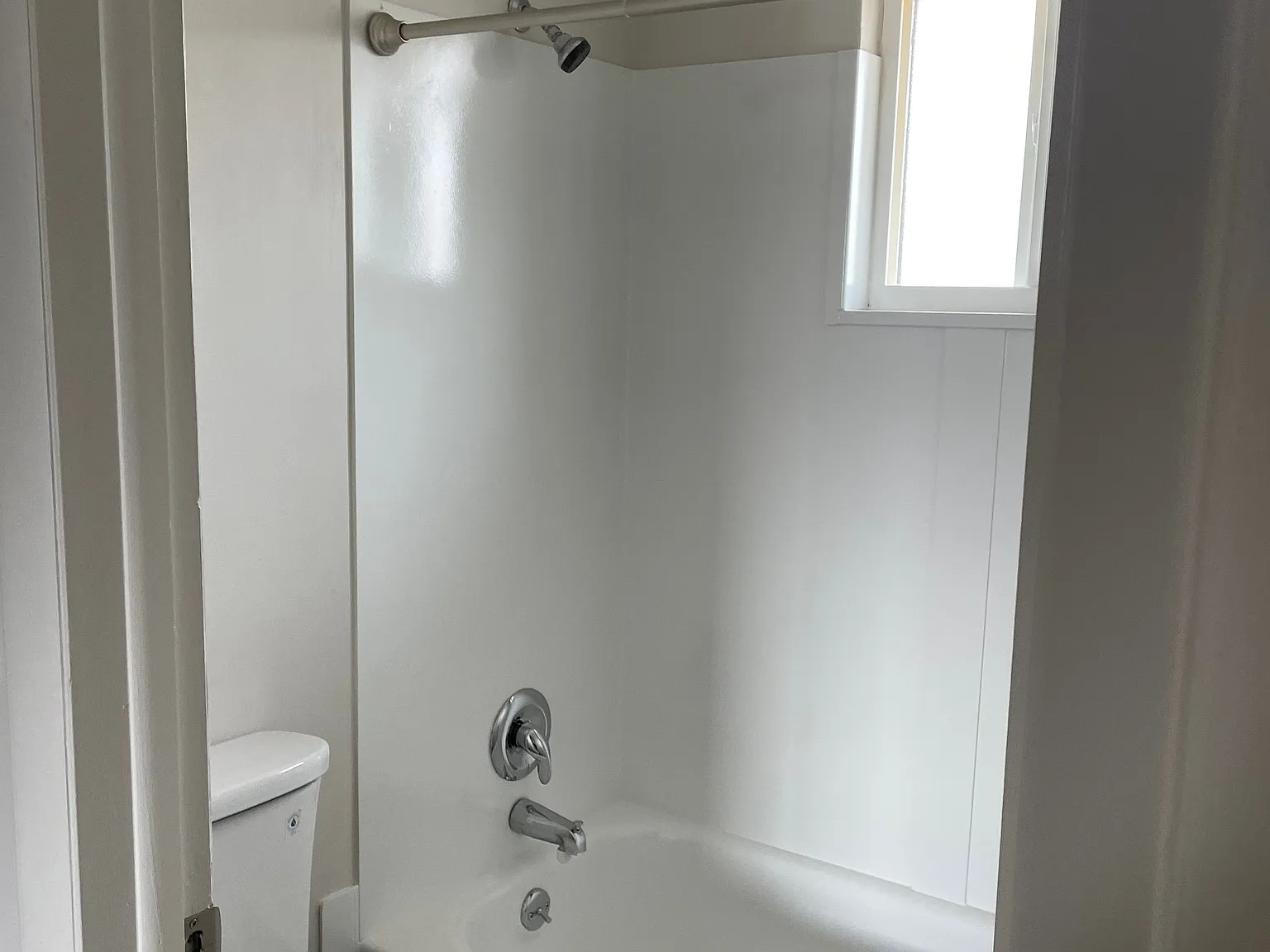 1 bed, 700 sqft, $1,190 — Photo 3