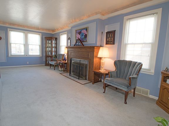 5th image of 413 N Princeton Ave