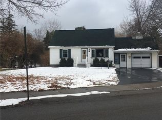 9217 Summit Street Rd, Le Roy, NY 14482