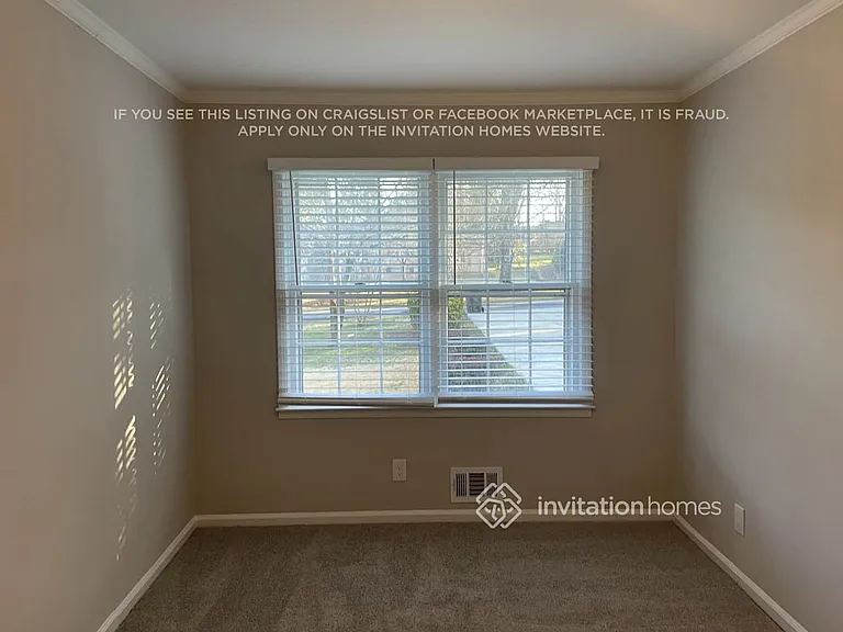 1861 Kinridge Rd — Photo 8