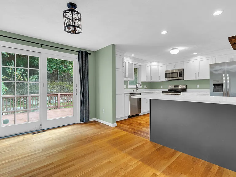 7 Briarwood Rd — Photo 14