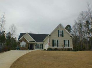 402 Mistflower Ct, Ball Ground, GA