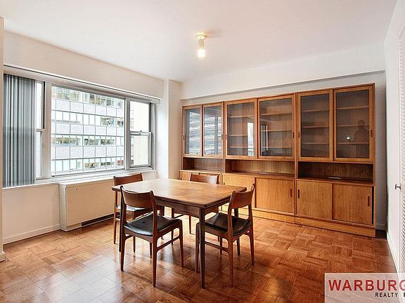 3rd image of 118 E 60th St APT 16H