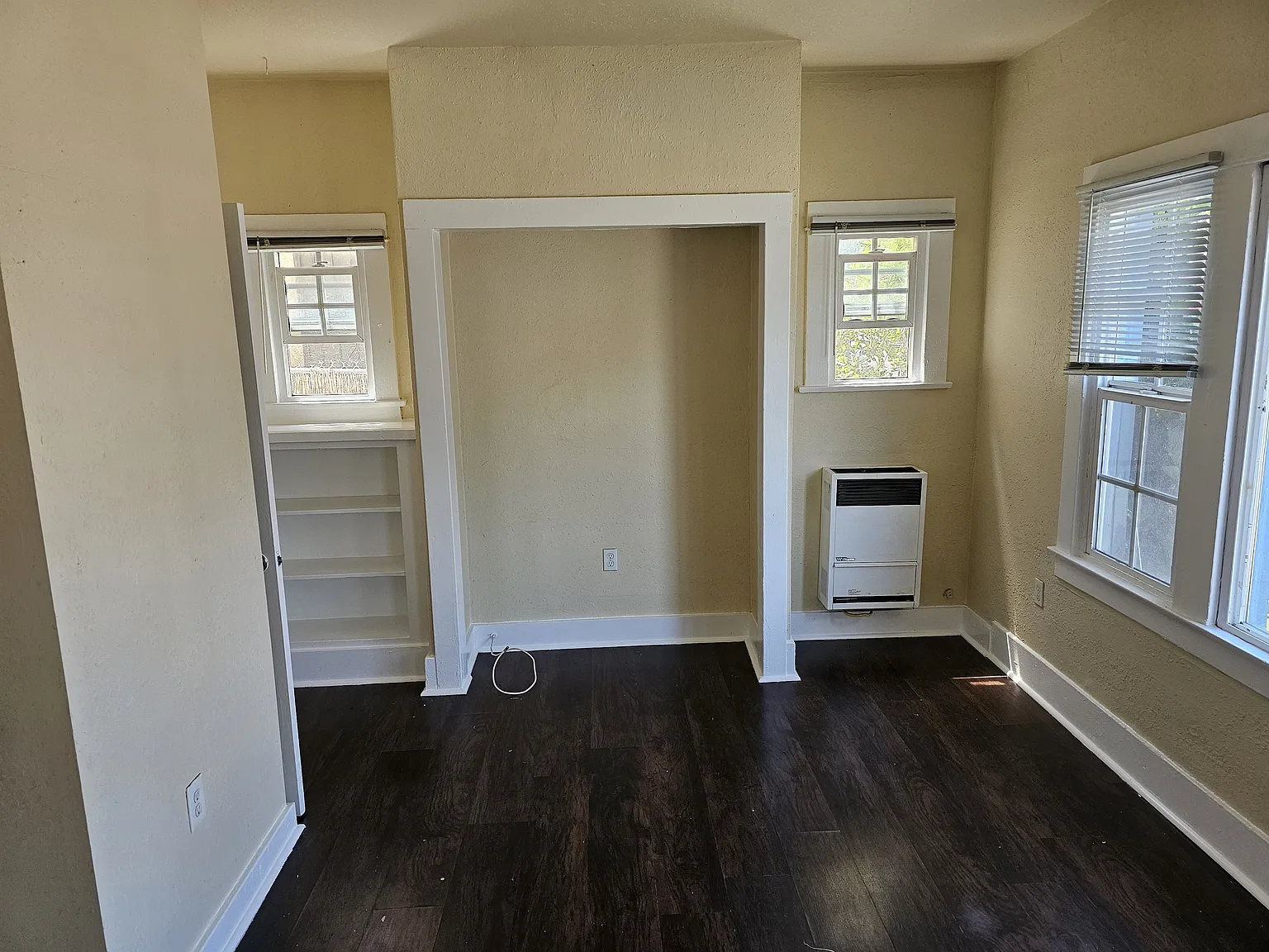 1 bed, 350 sqft, $1,650 — Photo 2