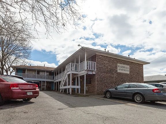 2nd image of 3336 E Marshall St #10