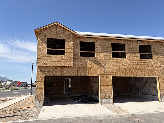2nd image of 1377 S Calpac Ave