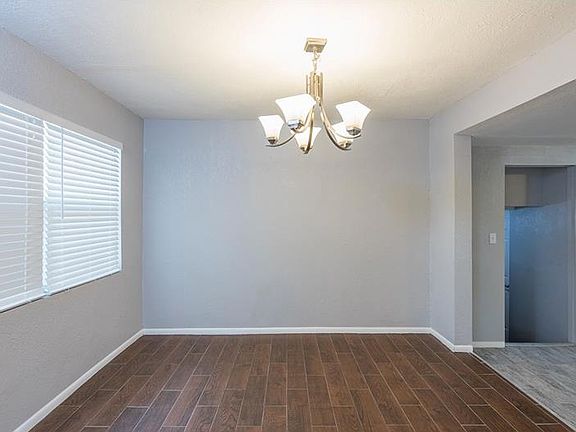 5th image of 2210 Almeria Way S