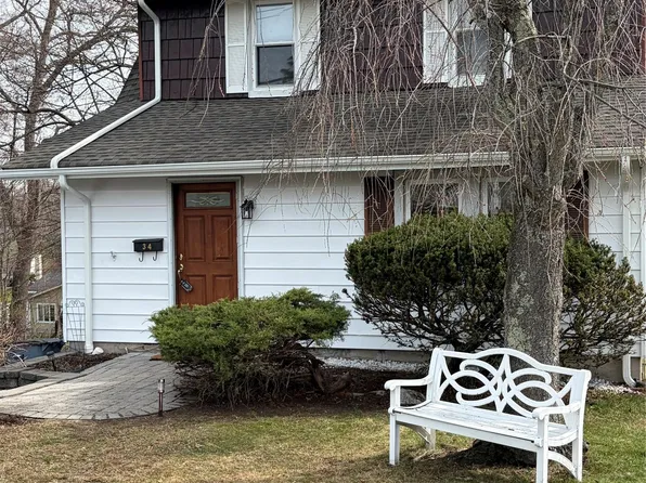 34 Mountainview Avenue, Pearl River, NY 10965