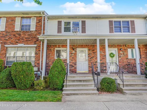 21 Signs Rd #D, Staten Island, NY 10314