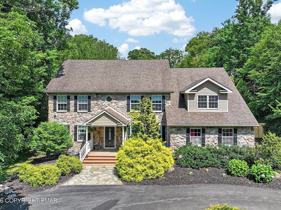 1st image of 121 Chatham Hill Rd
